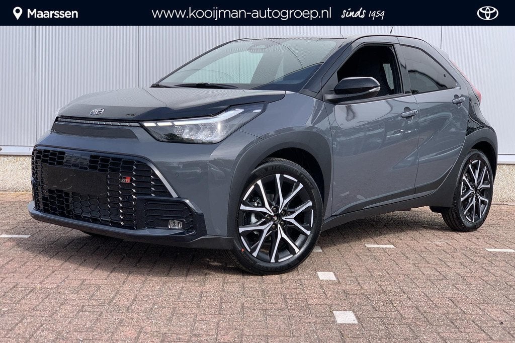 Toyota Aygo X Hybrid 115 GR Sport | Keyless Entry | Camera |, Auto's, Toyota, Automatische klimaatregeling, Stof, Euro 6, 4 stoelen