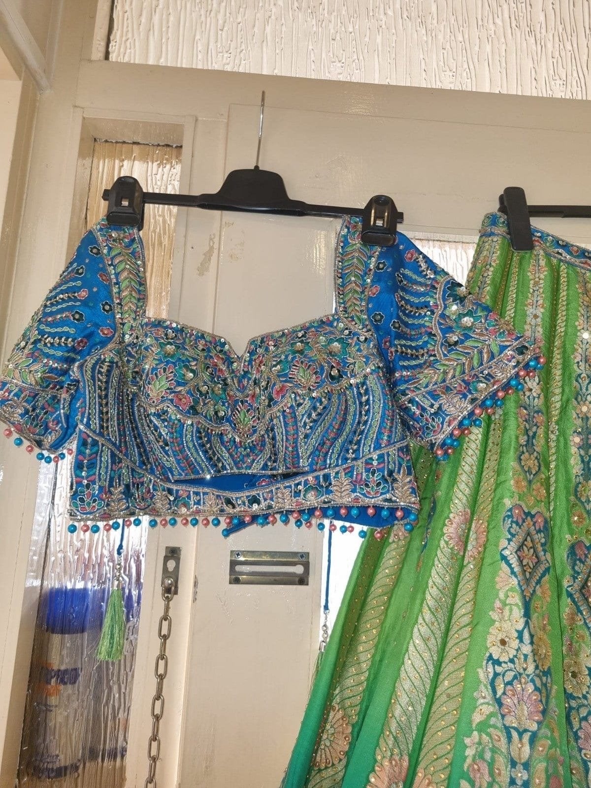 Prachtige Indiase Lehenga Choli - Blauw & Groen, Maat 38/40 (M), Overige typen, Blauw, Ophalen of Verzenden