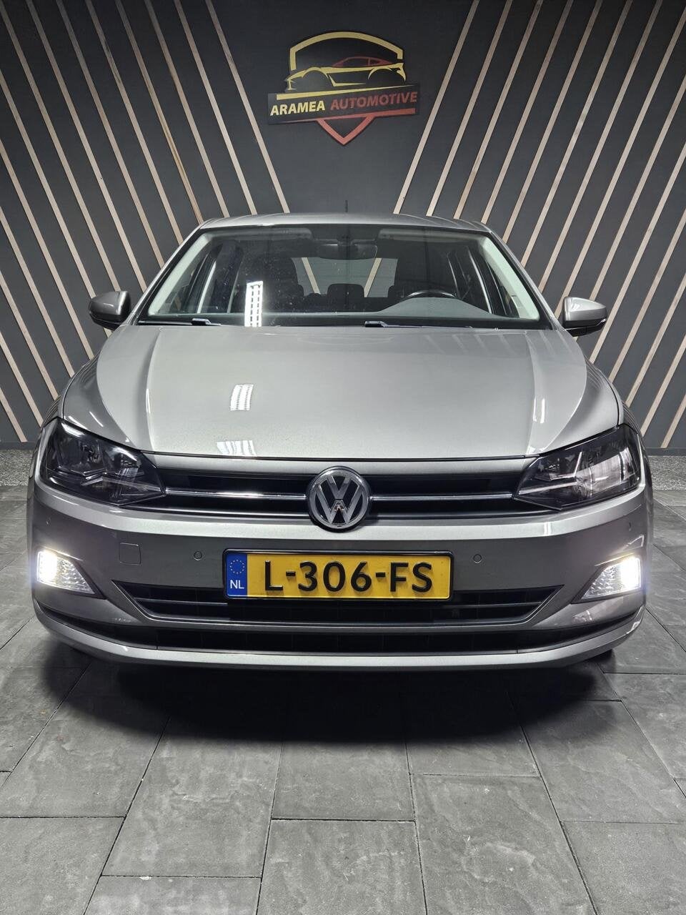 Volkswagen Polo 1.0 TSI DSG Comfortline Business|CARPLAY|ACC, Auto's, Stof, Gebruikt, 95 pk, 49 €/maand