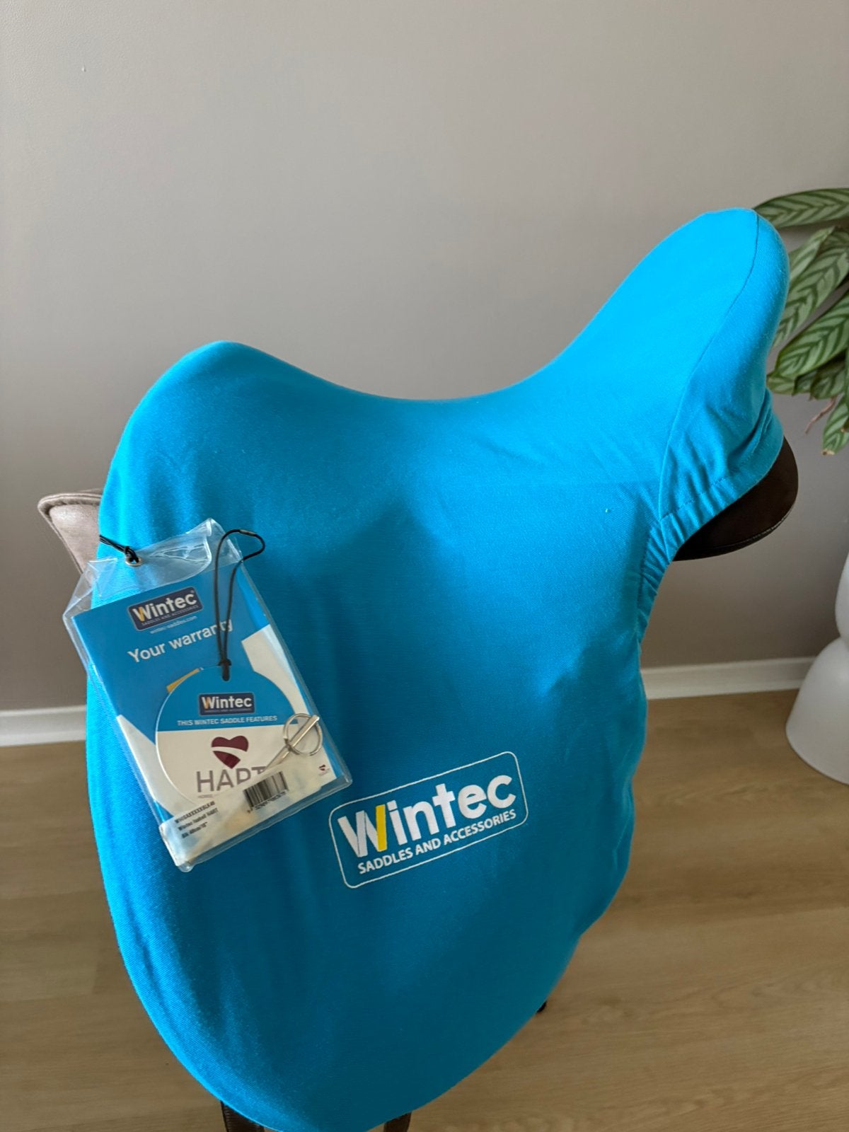 Wintec Isabell Werth Hart zadel 18, Ophalen, Zo goed als nieuw, Bruin, Vijf, Zes of meer stoelen