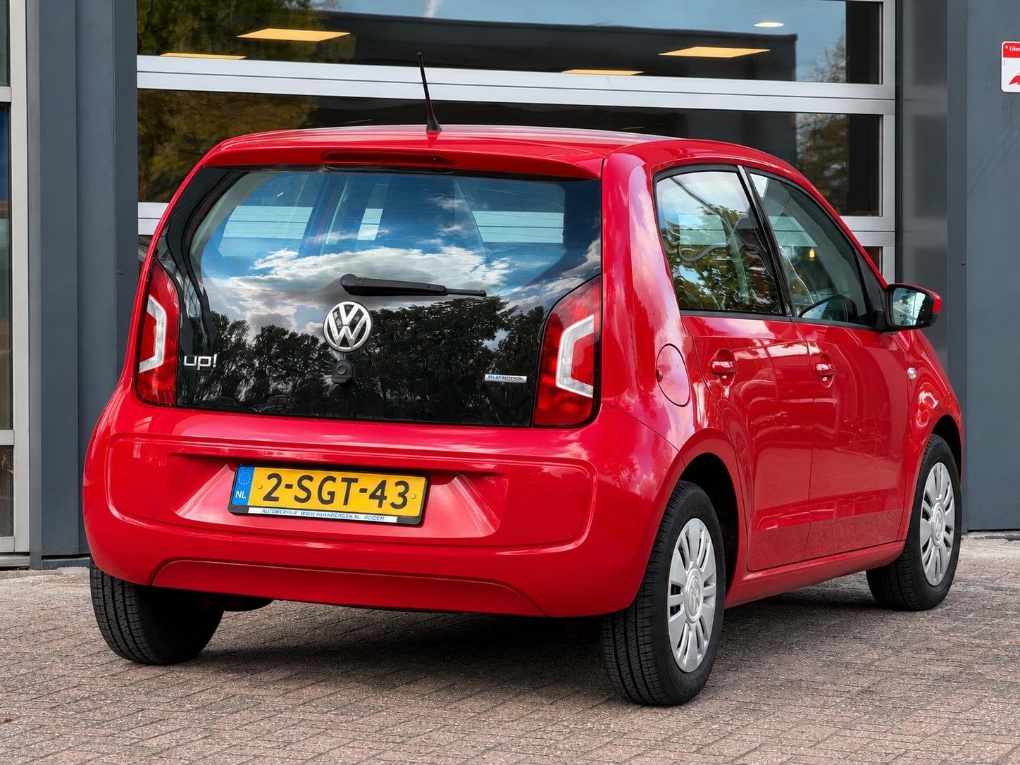 Volkswagen Up! 1.0 move up! BlueMotion | Airco | Navigatie |, Euro 5, Stof, Gebruikt, 840 kg