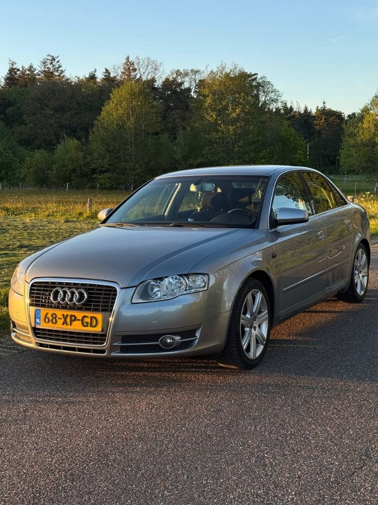 Audi A4 2.0 96KW 2007 Grijs, Auto's, Audi, Stof, 4 cilinders, A4, Origineel Nederlands