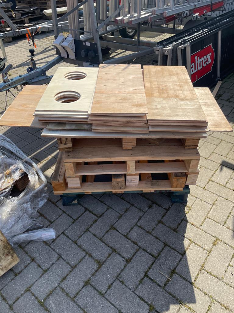Gratis pallets en resthout af te halen in Hendrik-Ido-Ambach, Ophalen, Gebruikt, Overige houtsoorten, Pallet