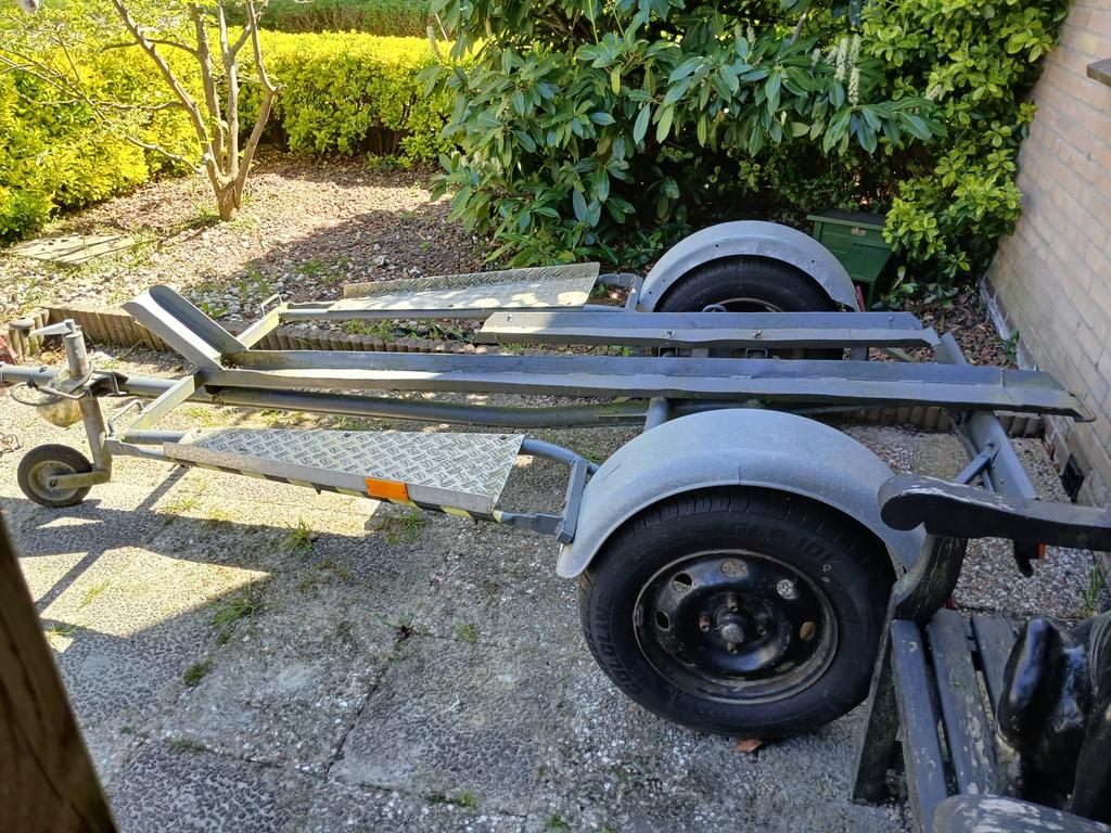 Aanhanger voor Motor, Ophalen, Gebruikt
