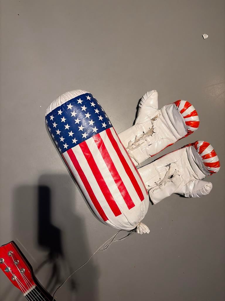Kinder boksbal en bokshandschoenen - USA design, Ophalen of Verzenden, Gebruikt, Boksbal