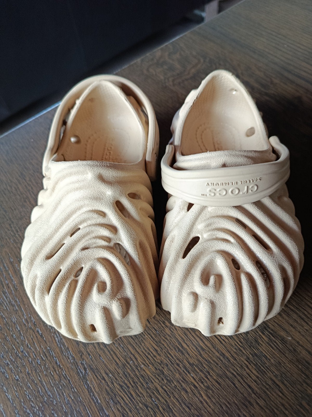 Crocs Pollex Clog by Salehe Bembury - C8 maat 24, Ophalen of Verzenden, Crocs, Jongen of Meisje