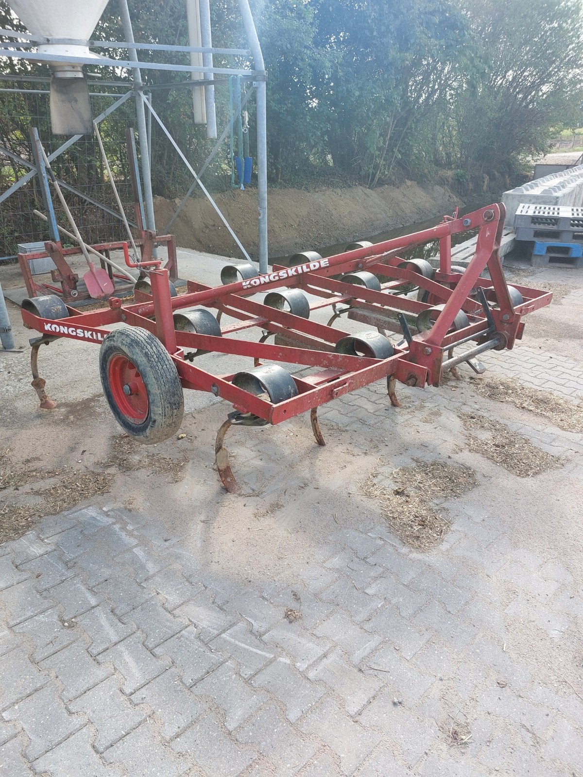 Kongskilde Vibroflex cultivator, Ophalen, Akkerbouw, Grondbewerking