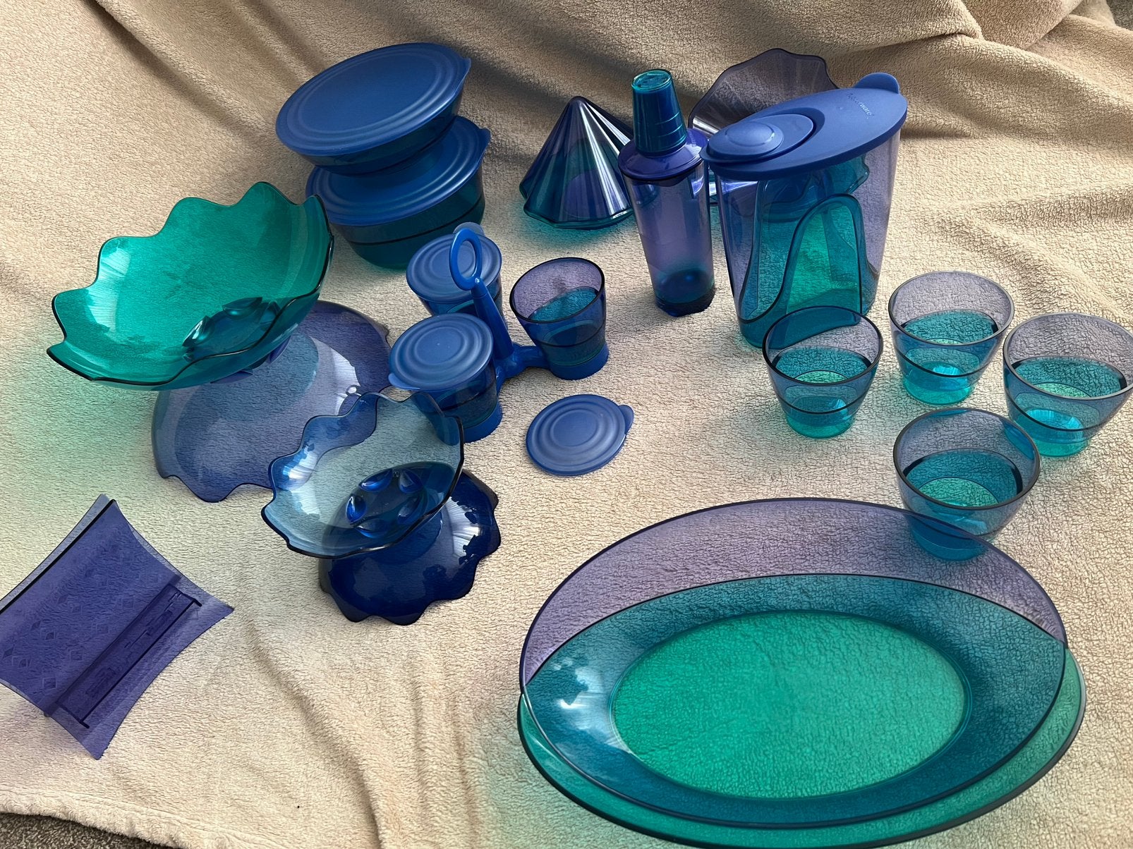 Tupperware Eleganzia Set - Ideaal voor BBQ Party, Huis en Inrichting, Keuken | Tupperware, Ophalen of Verzenden, Zo goed als nieuw
