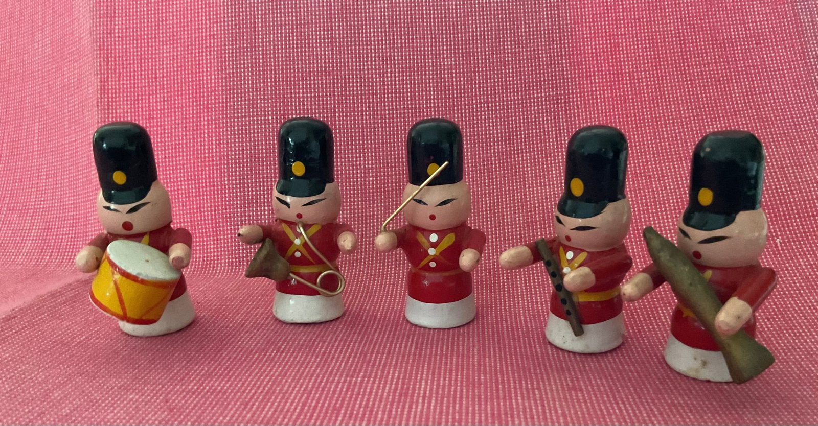 Kleine figuurtjes muzikanten, Verzamelen, Poppetjes en Figuurtjes, Ophalen of Verzenden, Zo goed als nieuw