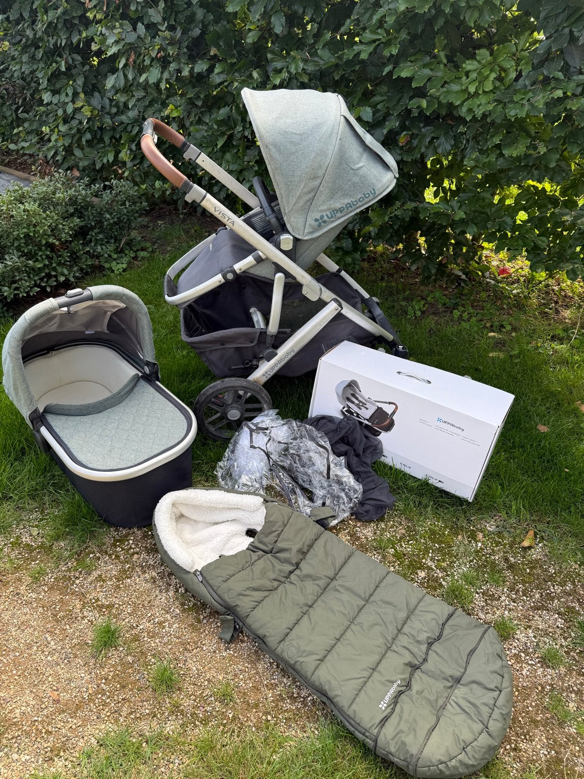 UPPAbaby Vista kinderwagen met reiswieg, voetenzak enz., Gebruikt, Combiwagen, Met reiswieg, Ophalen