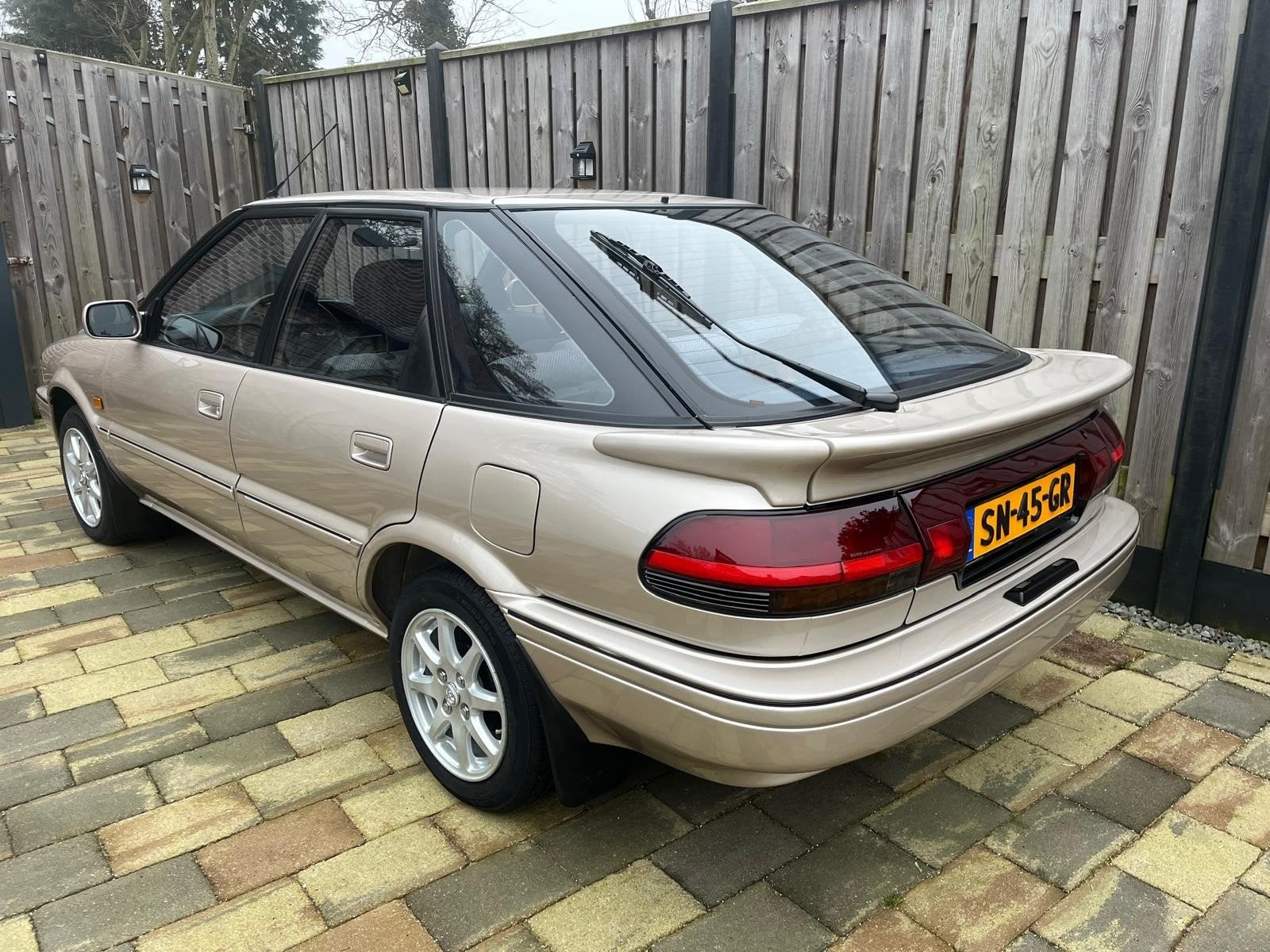 Toyota Corolla 1.6 XL LB K6 1987 Grijs, Voorwielaandrijving, 4 cilinders, Corolla, Origineel Nederlands