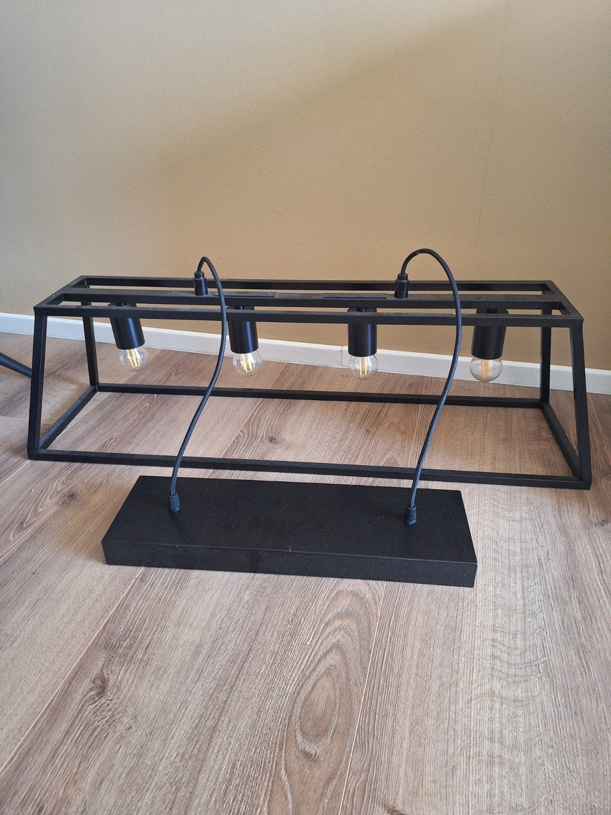 IKEA Felsisk hanglamp zwart metaal 81cm, Huis en Inrichting, Lampen | Hanglampen, Ophalen, Industrieel, Modern, E27 (groot), Zo goed als nieuw