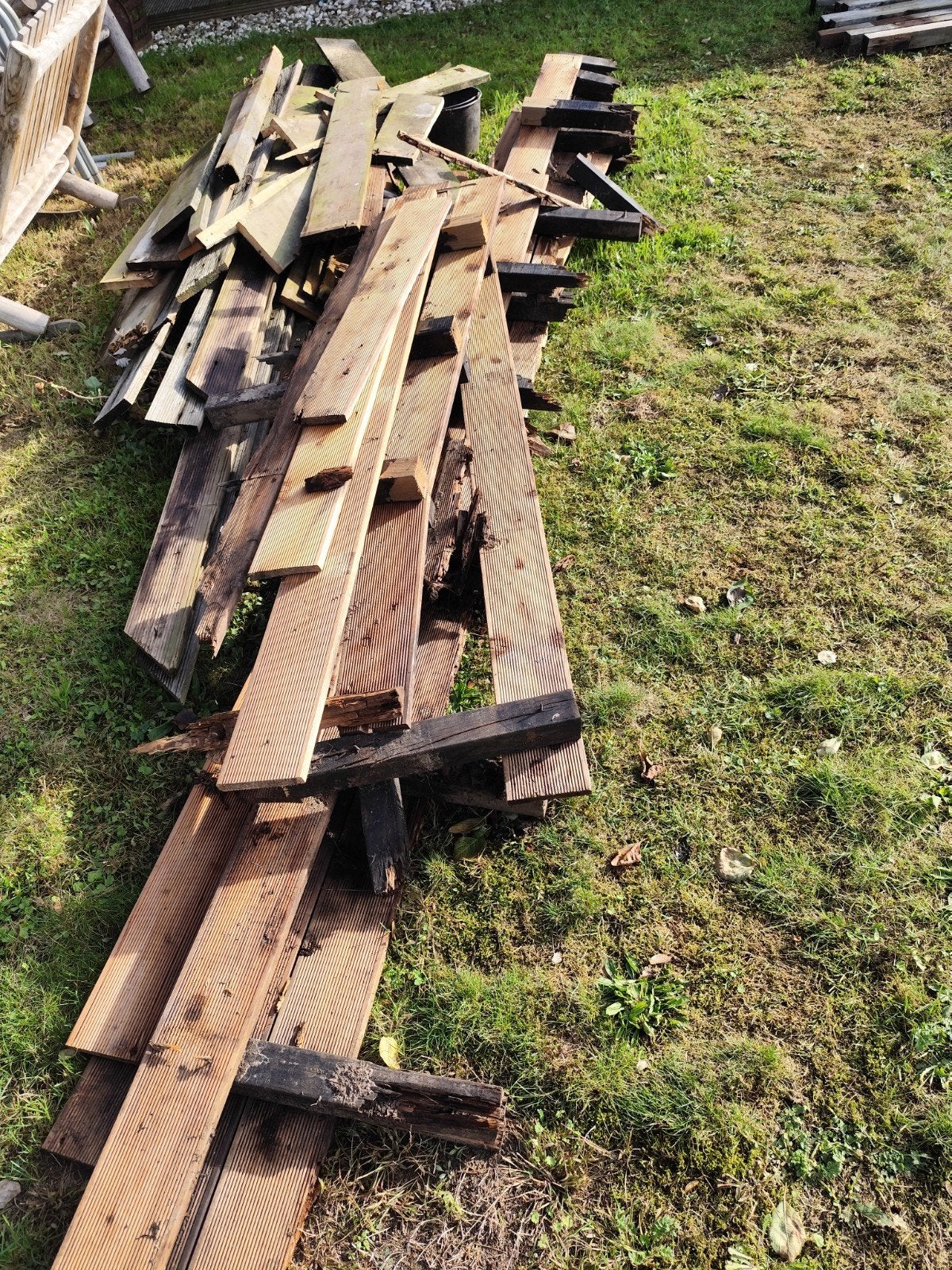 Gratis afhalen, openhaard/vuurkorfhout, Ophalen, Minder dan 180 cm, Palen