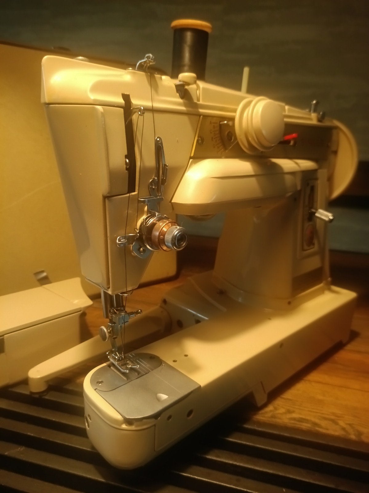 Singer 431G in nieuwstaat te koop, Ophalen, Zo goed als nieuw, Naaimachine, Singer