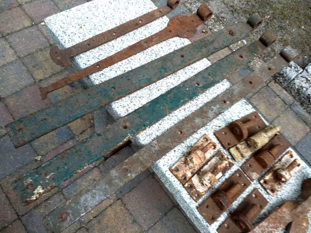 ANTIEKE BOUWMATERIALEN,VOOR RESTAURATIE/NIEUWBOUW IN OUDE ST, Ophalen of Verzenden, Minder dan 50 mm