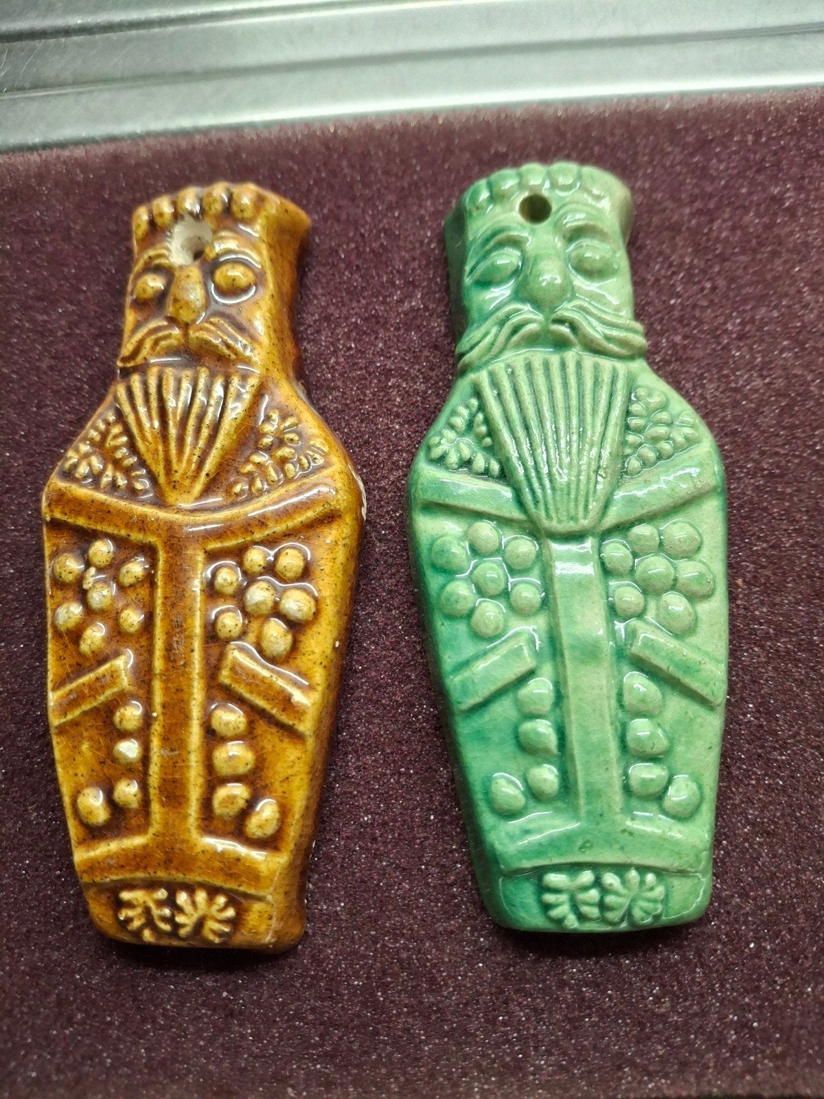 2 aardewerk  baard mannetjes hoogte  12 cm, Verzenden