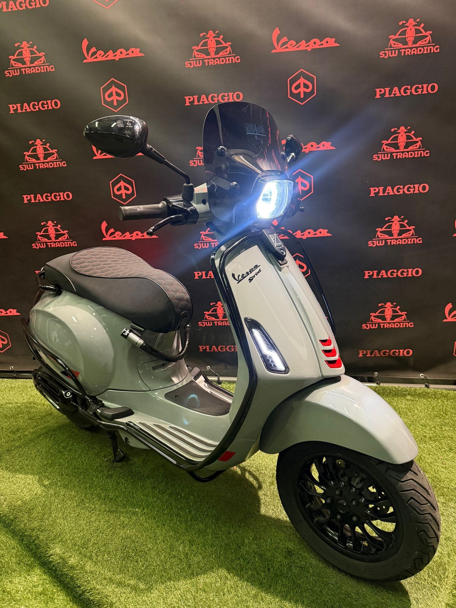 Vespa Sprint 2020 Snor/Brom Nardo Grey / RS Zadel / Garantie, -, -, Ophalen of Verzenden, -