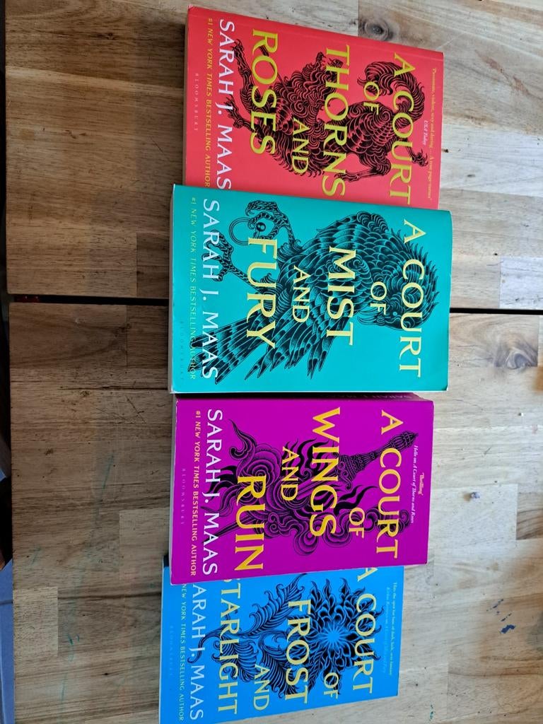 A Court of Thorns and Roses serie - Sarah J. Maas, Boeken, Ophalen of Verzenden, Zo goed als nieuw, Sarah J. Maas