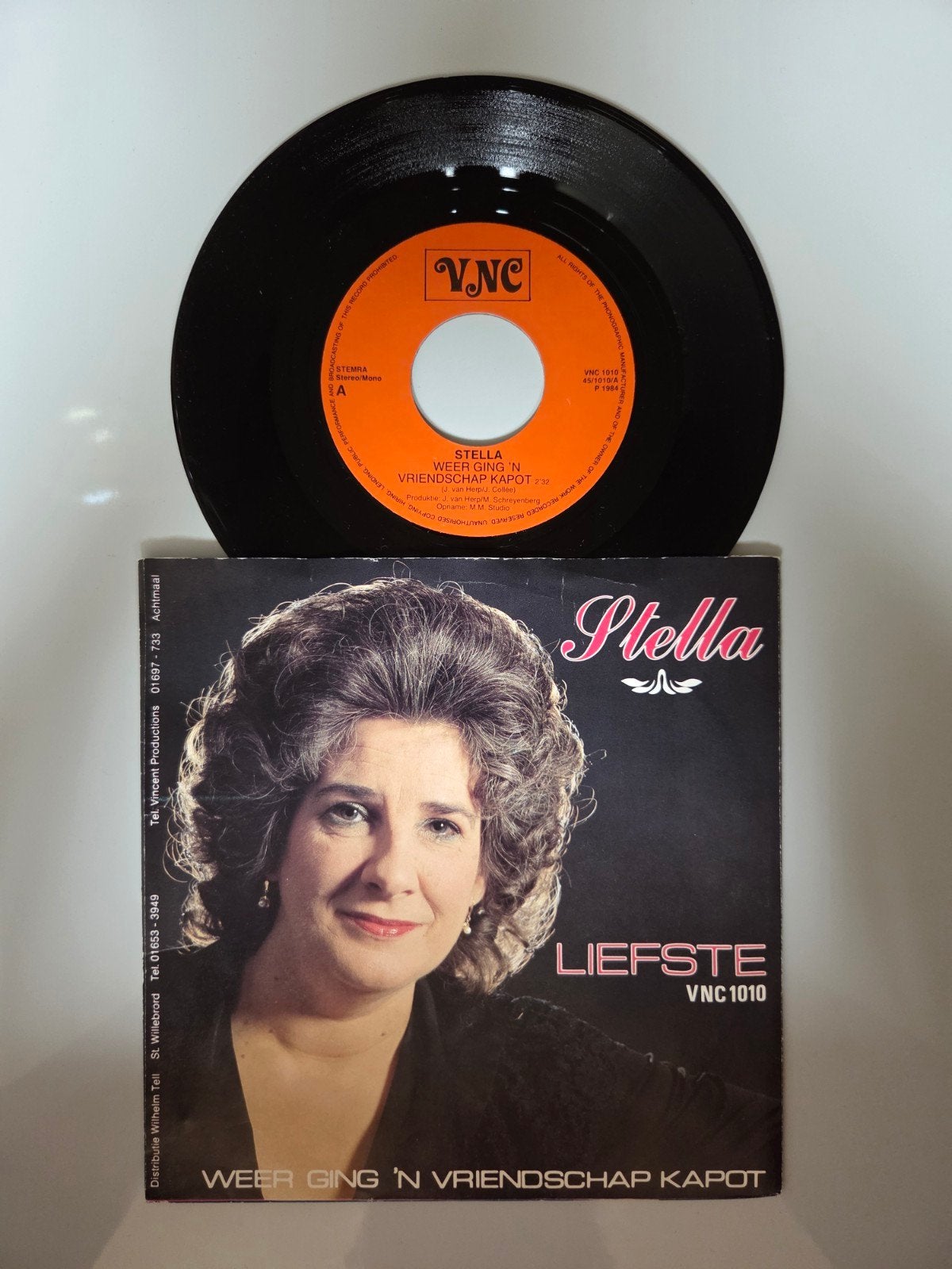 Stella - Weer ging 'n vriendschap kapot, Ophalen of Verzenden, Gebruikt, 7 inch, Nederlandstalig