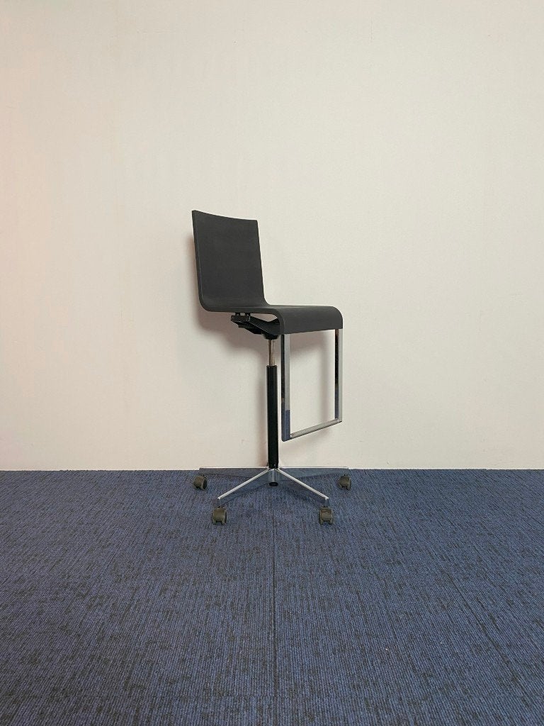 4 x Verrijdbare barkruk Vitra .03 High, zwart/chroom