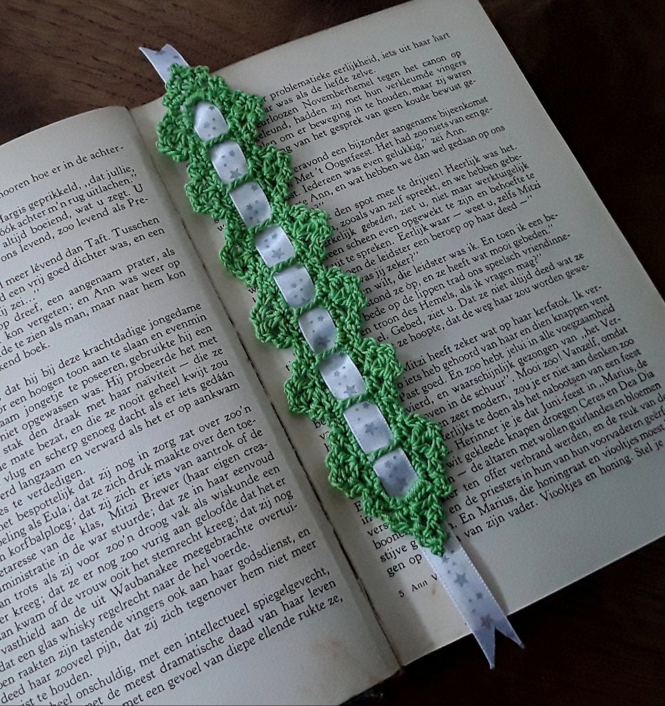 Boekenlegger met lint - handmade, Ophalen of Verzenden, Nieuw, Abstract