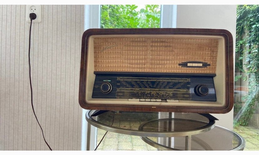 Vintage radio, Antiek en Kunst, Ophalen