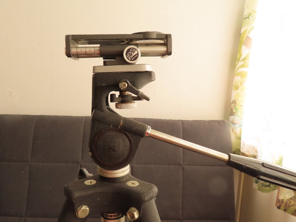 Statief van Slik SL 67 met novaflex slede, Zo goed als nieuw, Minder dan 150 cm, Met balhoofd, Ophalen of Verzenden