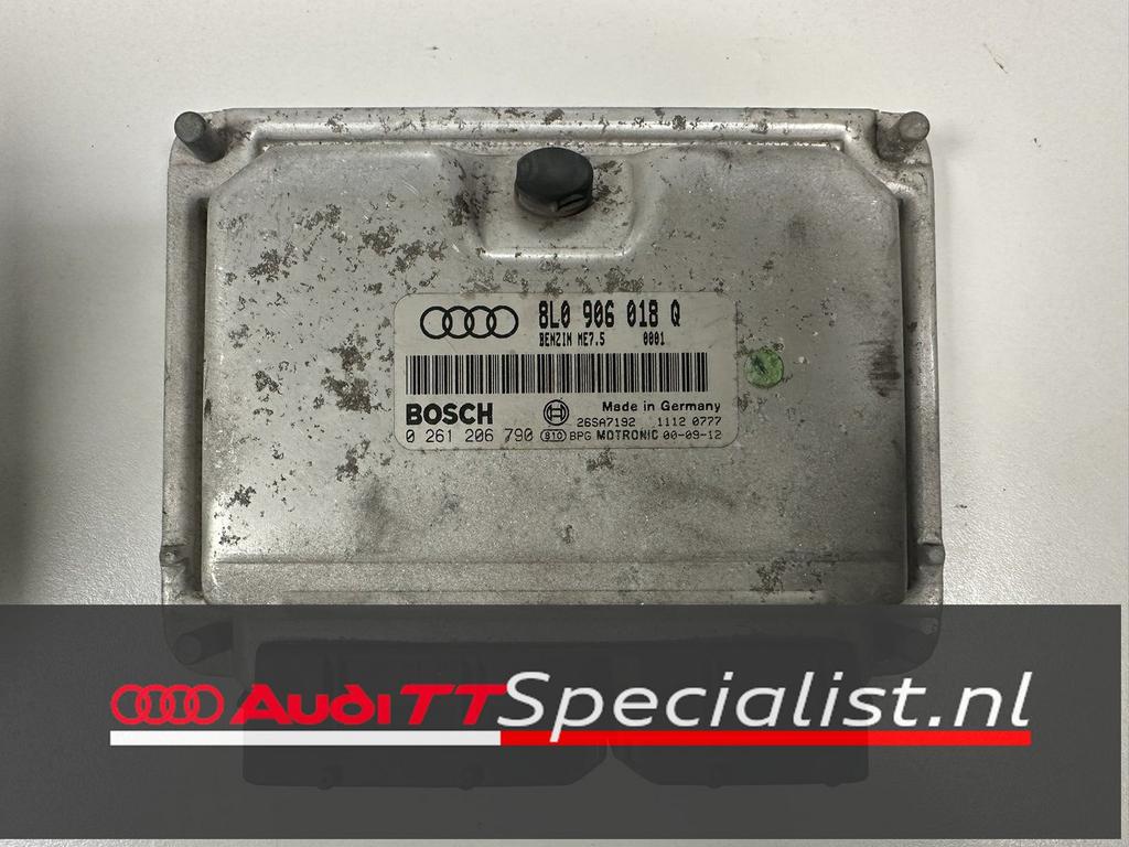 Audi TT motor regelapparaat ecu computer 8L0906018Q, Gebruikt, -, -, -