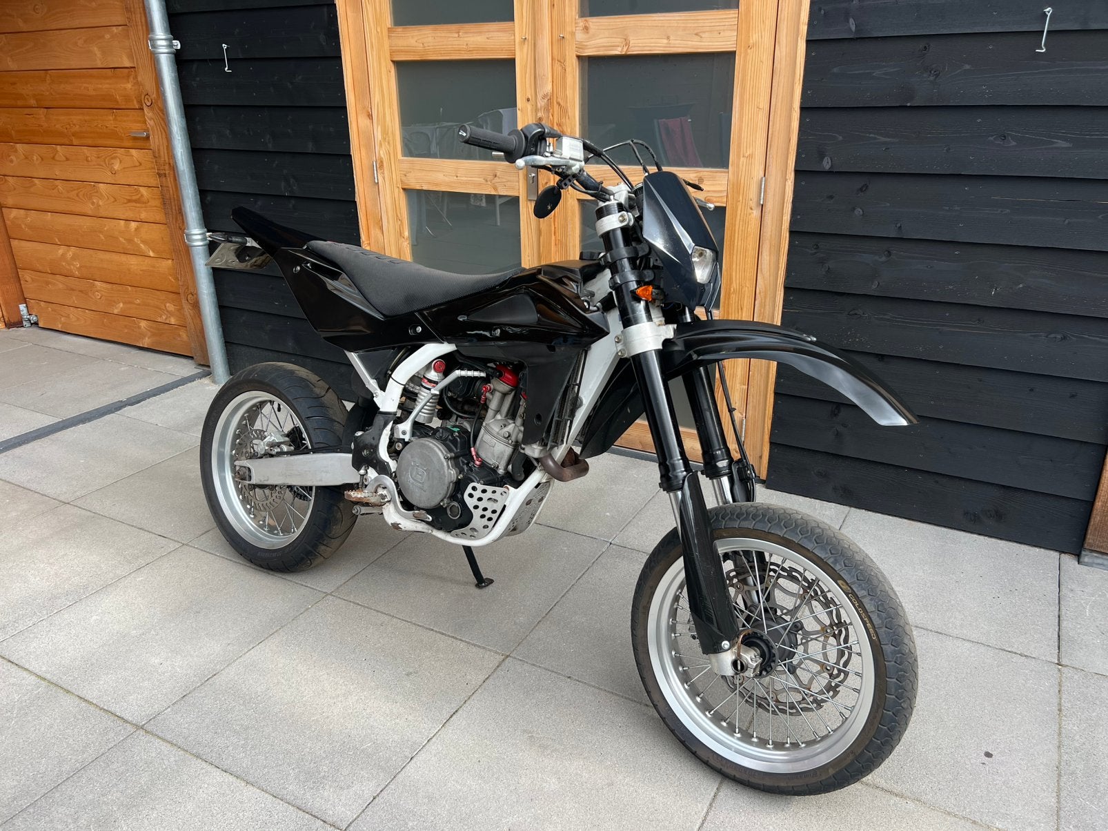 Husqvarna TE450 supermoto, Particulier, SuperMoto