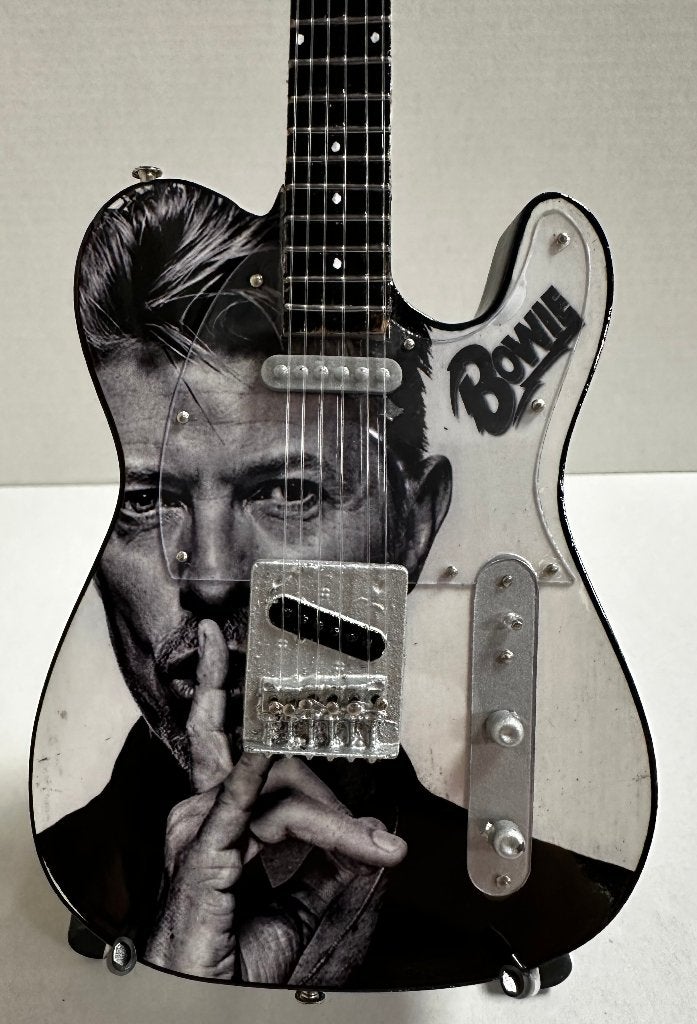 David Bowie foto miniatuur gitaar 25cm mini guitar decoratie, Info@deconoord.nl, Deco Noord, Nieuw, Ophalen of Verzenden