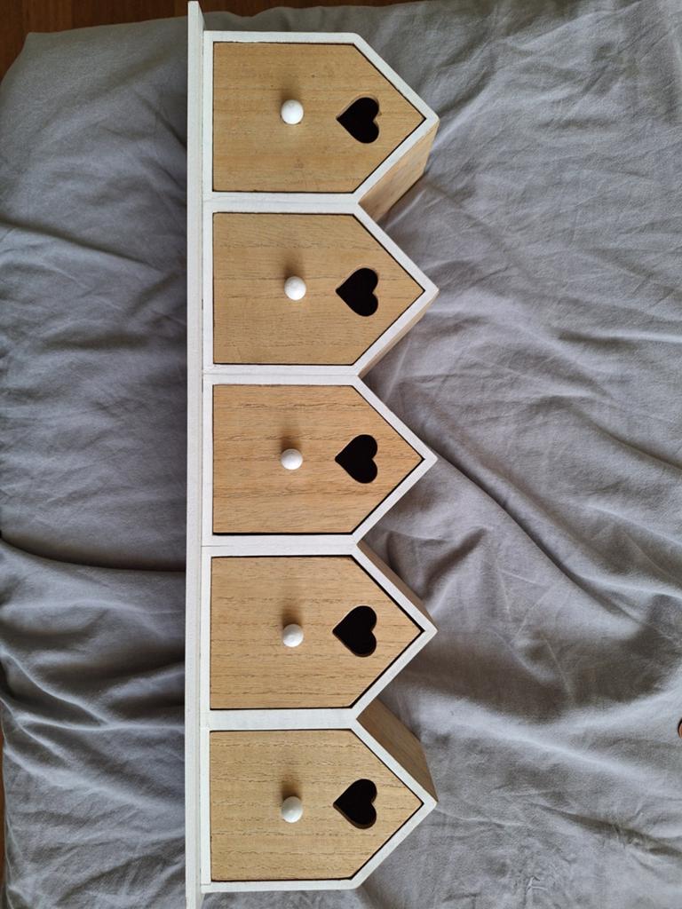 Houten vakjes xenos huisjes met hartjes, Hout, Gebruikt, Ophalen of Verzenden, Landelijk