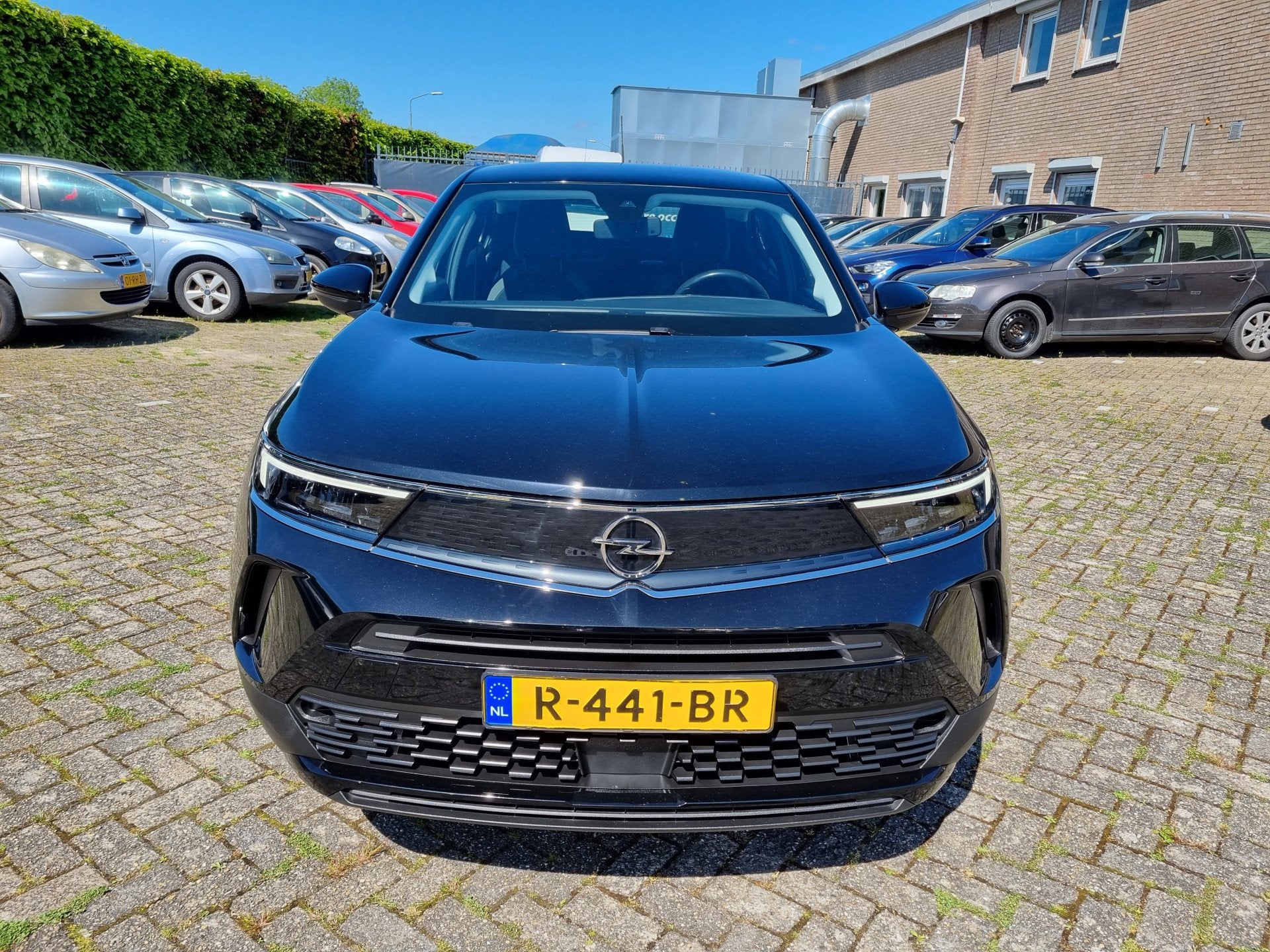 Opel Mokka 1.2 Edition NIEUWE DISTRIBUTIE (bj 2022), Auto's, Opel, Voorwielaandrijving, Dealer onderhouden, 101 pk, Gebruikt