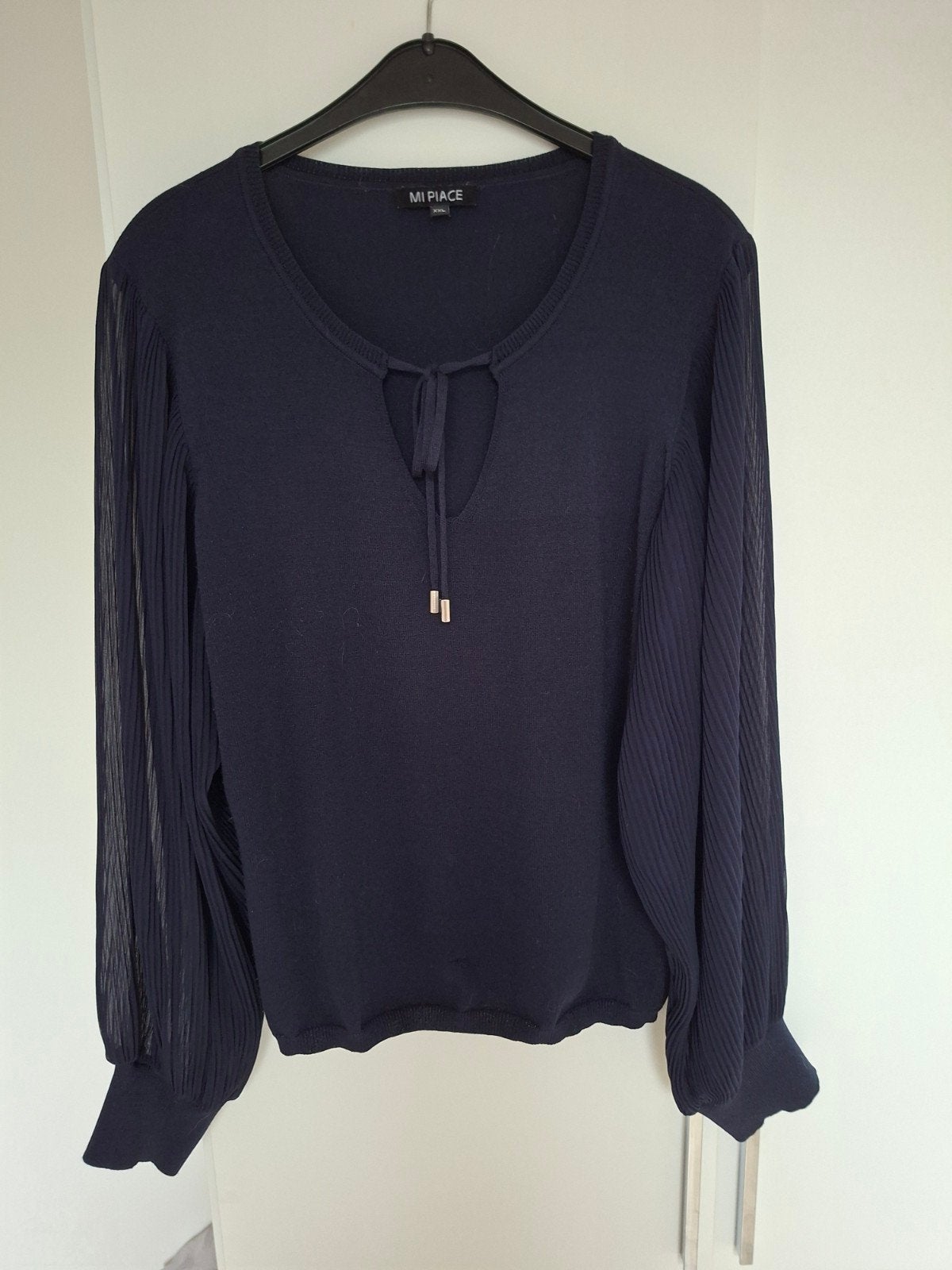 Mooi truitje, Ophalen of Verzenden, Gedragen, Blauw