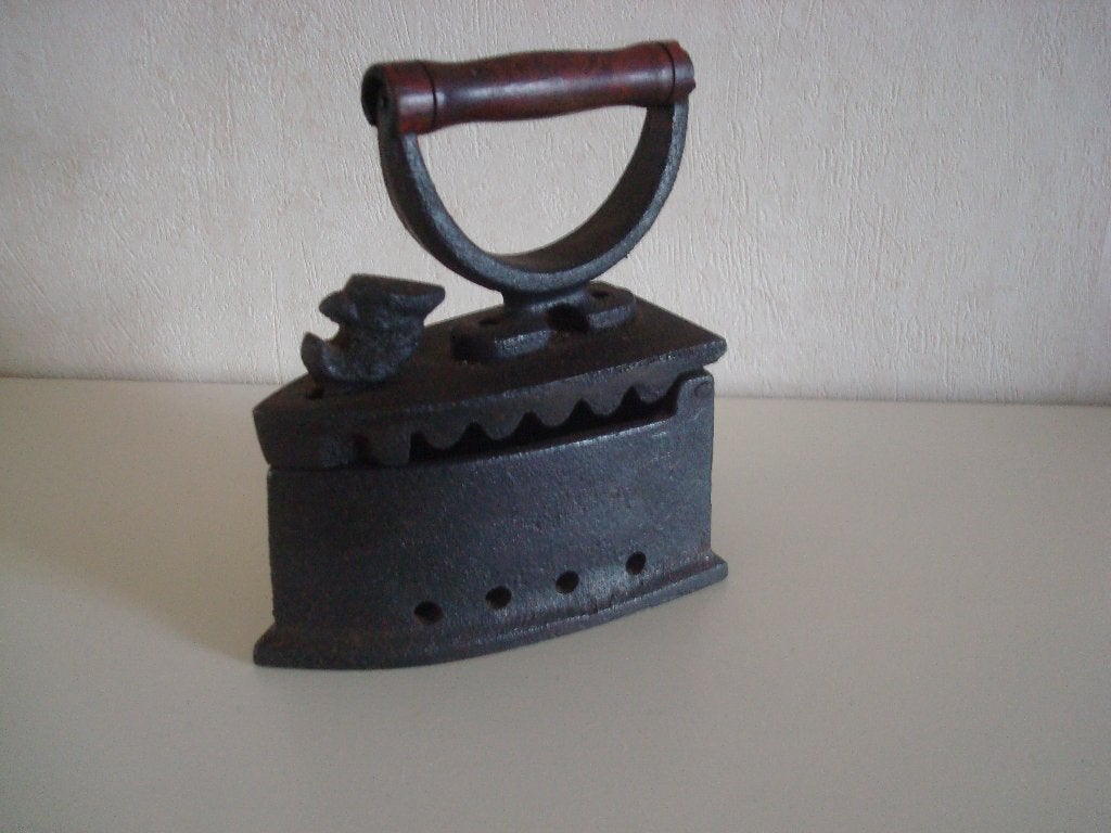 Strijkijzer houten handgreep, Antiek en Kunst, Antiek | Gereedschap en Instrumenten, Ophalen of Verzenden