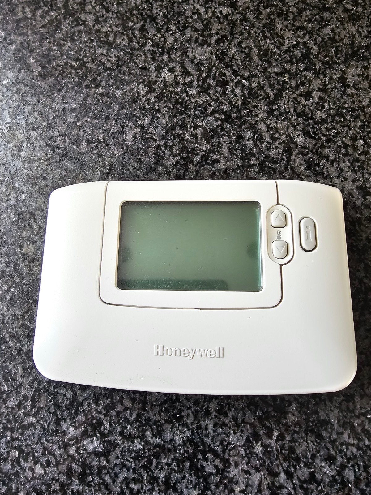 Nieuwe Honeywell CM907 programmeerbare thermostaat, Doe-het-zelf en Verbouw, Thermostaten, Ophalen, Nieuw