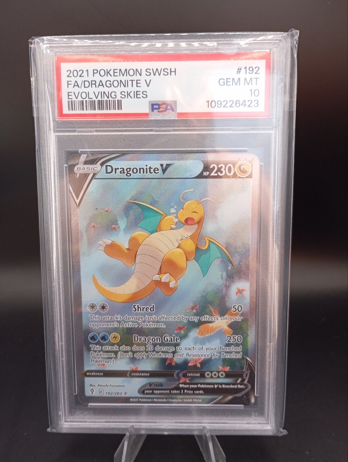PSA 10 Dragonite V Full Art Evolving Skies Pokemon Kaart, Hobby en Vrije tijd, Verzamelkaartspellen | Pokémon, Ophalen of Verzenden