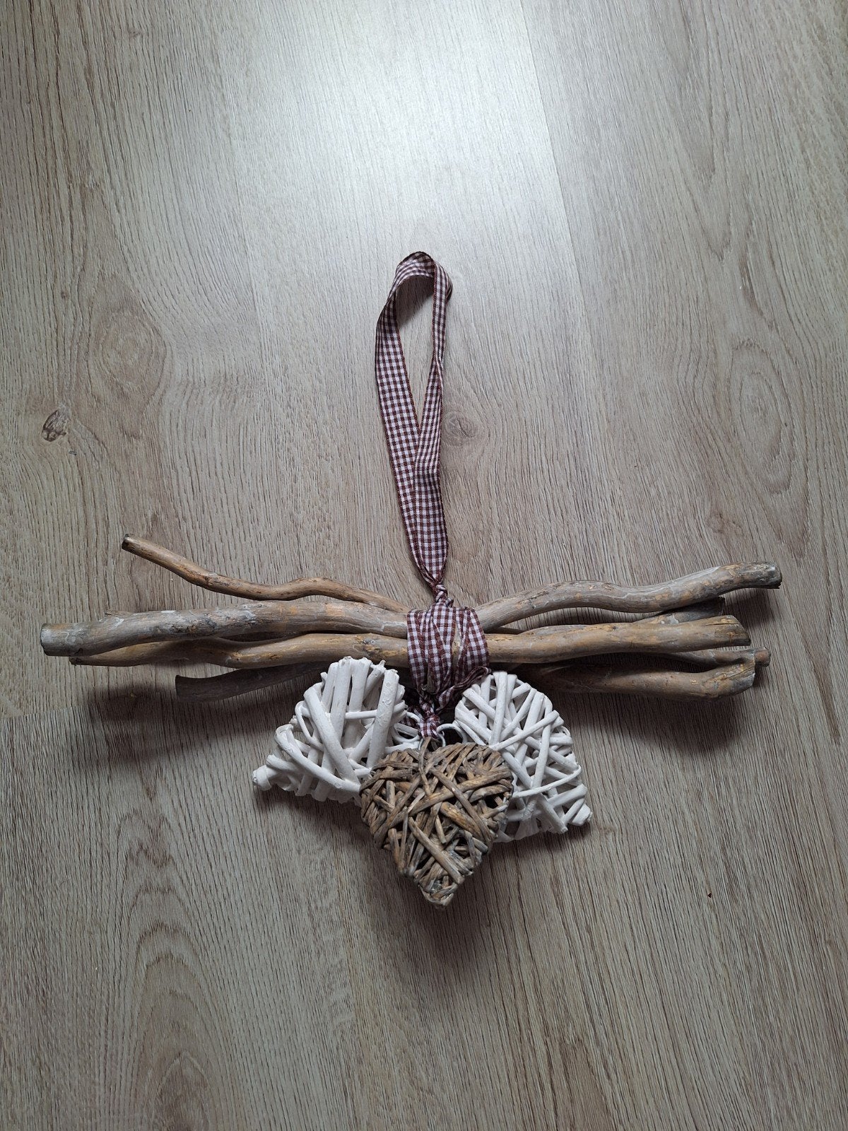 Houten hanger met hartjes, Ophalen of Verzenden