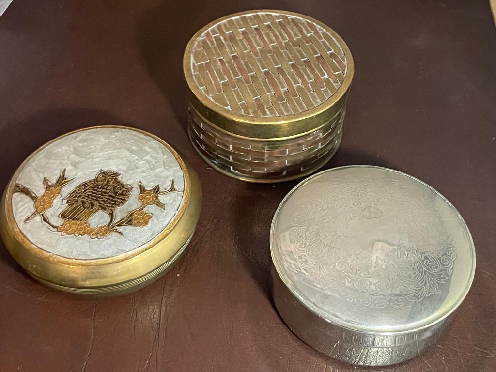 3x prachtige ronde bakjes voor sieraden of snuisterijen, Antiek en Kunst, Ophalen of Verzenden, Koper