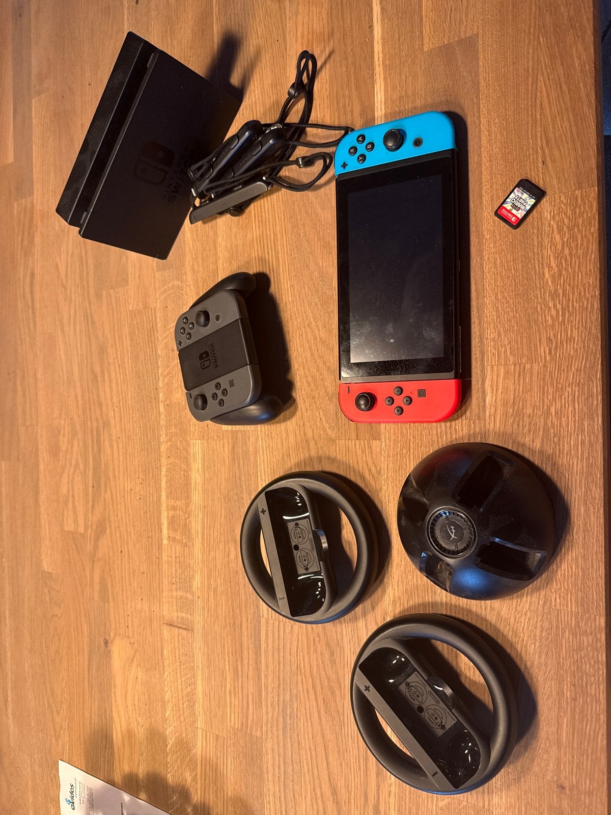 Nintendo Switch met extra controller en super mario party, Ophalen, Met games, Zo goed als nieuw, Switch Original
