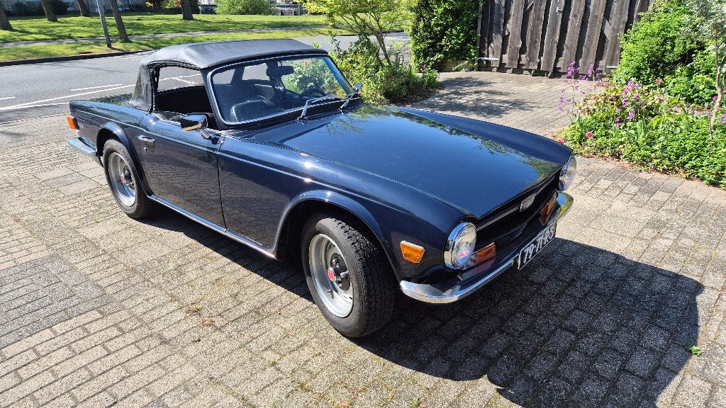 Triumph TR6 2.5 PI Overdrive 1971 Royal Blue, TR6, Zwart, Blauw, 2498 cc