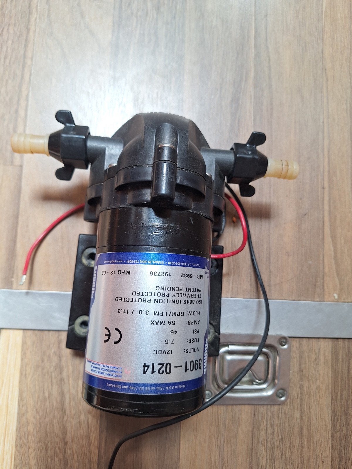 Shurflo 12V waterpomp 7,5 L/min voor boot/camper/caravan, Ophalen of Verzenden, Gebruikt