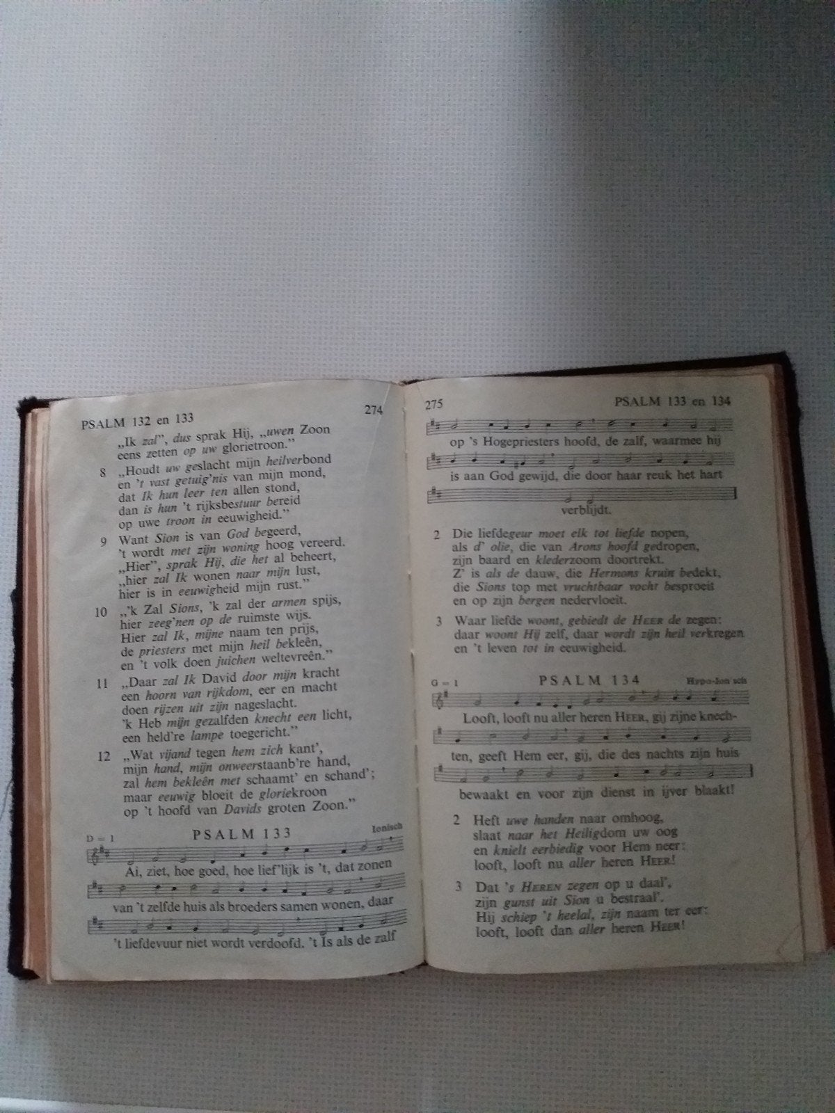 Oud Psalmboekje met Muzieknoten - Zwart Gebonden, Antiek en Kunst, Antiek | Boeken en Bijbels, Ophalen of Verzenden, Onbekend