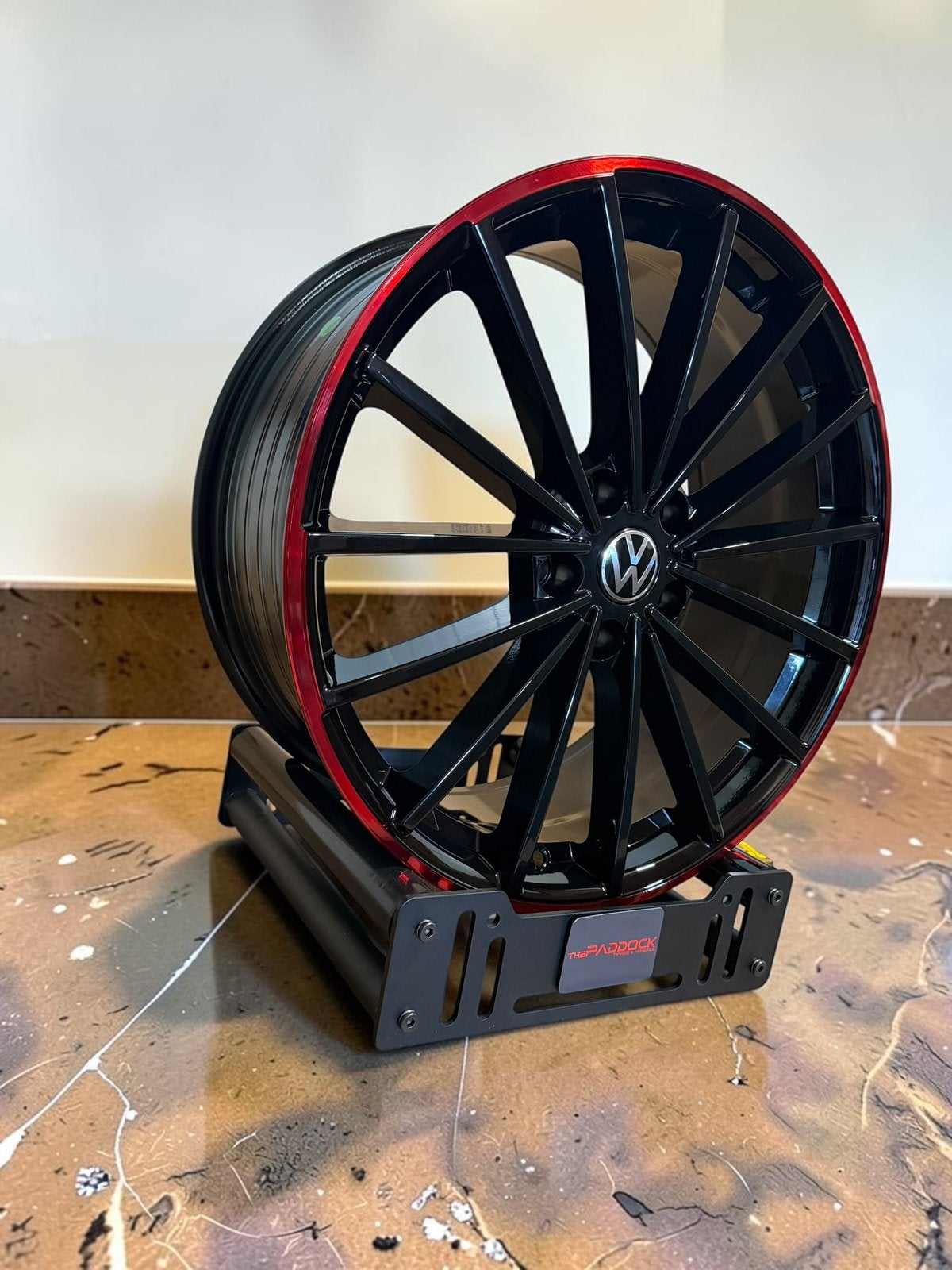ZOMERACTIE! 19” velgen VW Golf GTI Clubsport zwart rood, 19 inch, Velg(en), Nieuw, Ophalen of Verzenden
