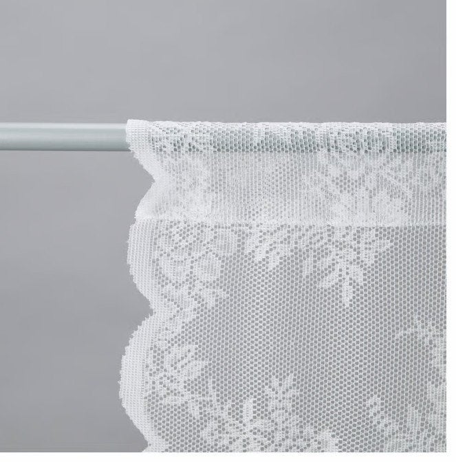 Gezocht: Alvine Spets kanten vitrage Ikea, Vitrage, 300 cm, Verzenden, 145 cm