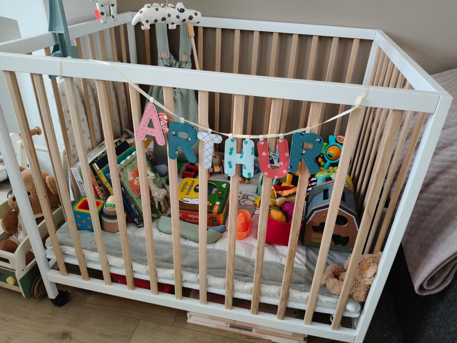 Box petit amelie, Ophalen, Zo goed als nieuw