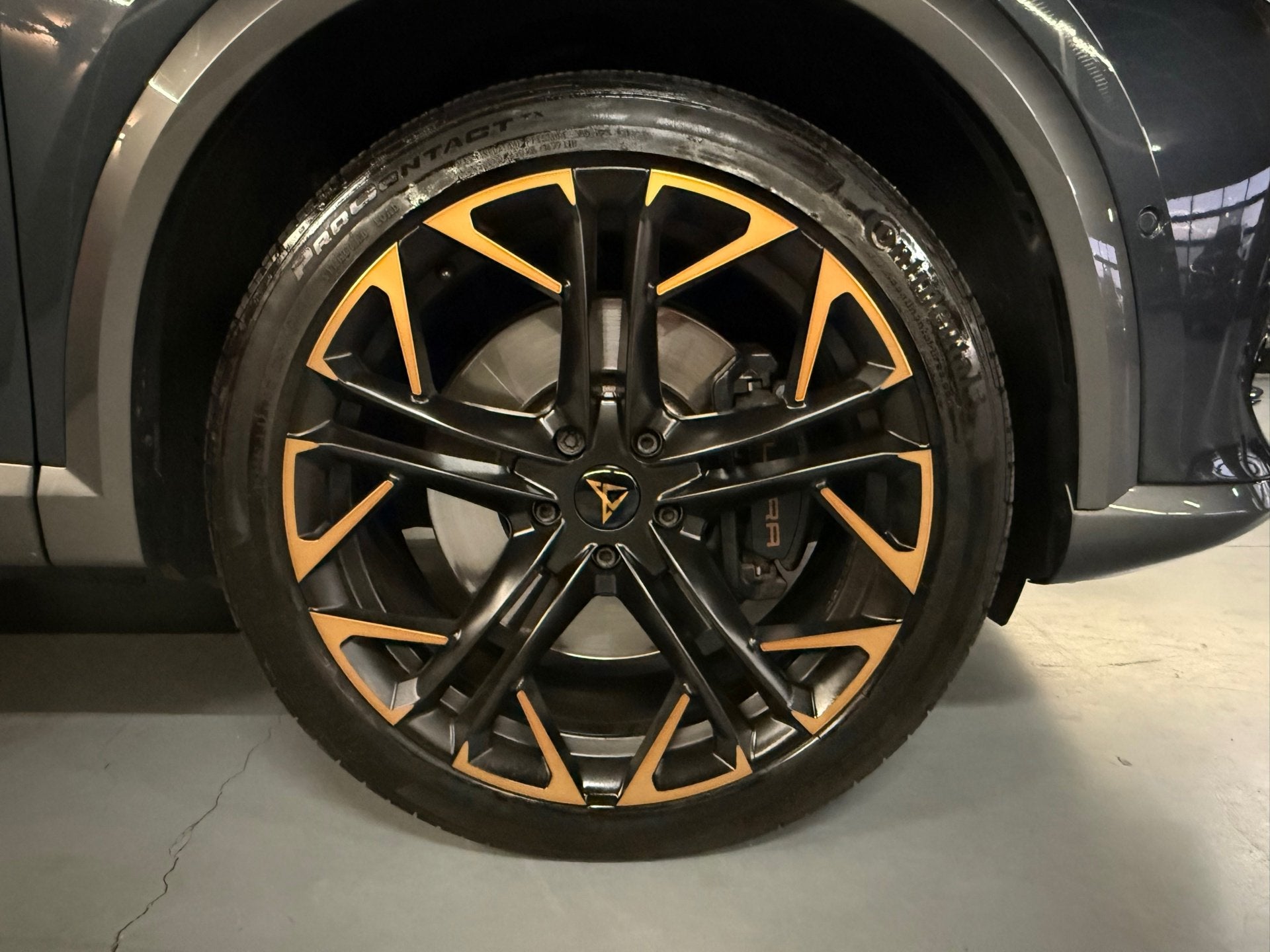Cupra Formentor 1.4 e-Hybrid VZ Copper Edition 245 PK |Perfo, Auto's, Dealer onderhouden, Gebruikt, Euro 6, 4 cilinders