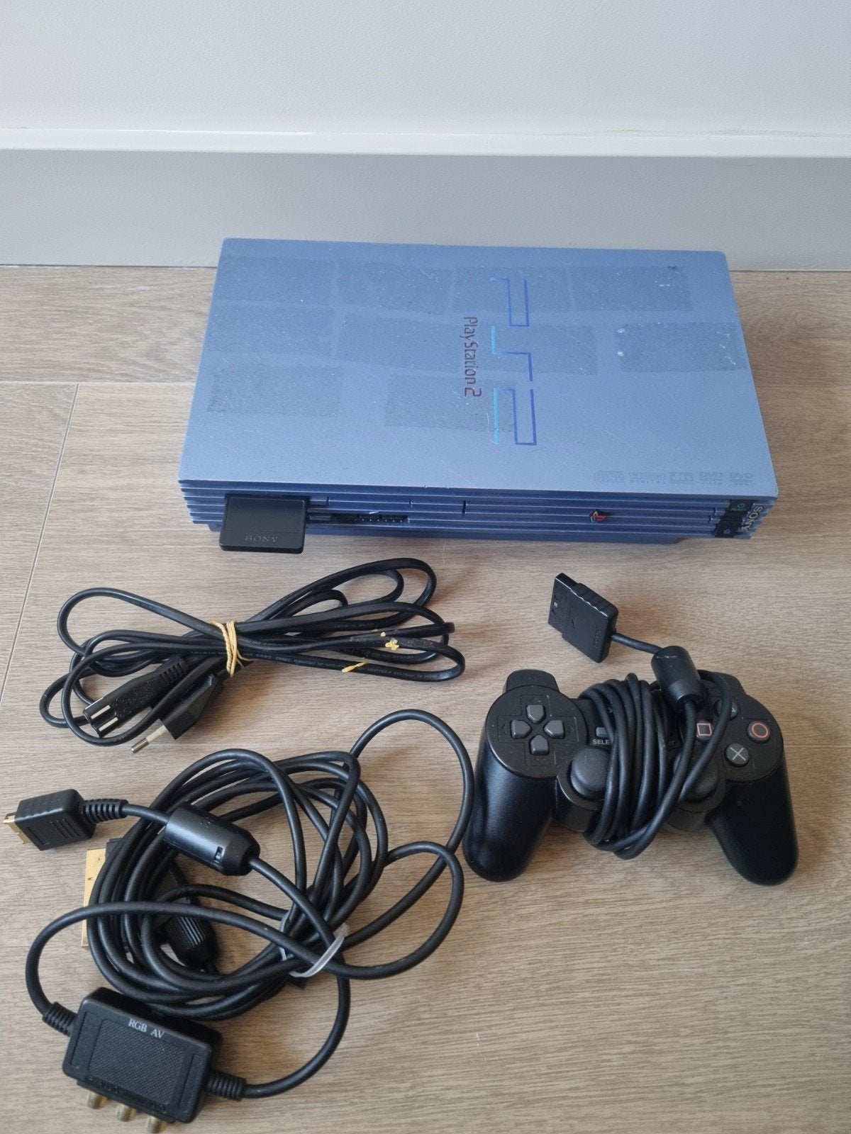 Sony PlayStation 2 (PS2) Phat Aqua Blue Limited Edition, Gebruikt, Blauw, Phat, Ophalen of Verzenden