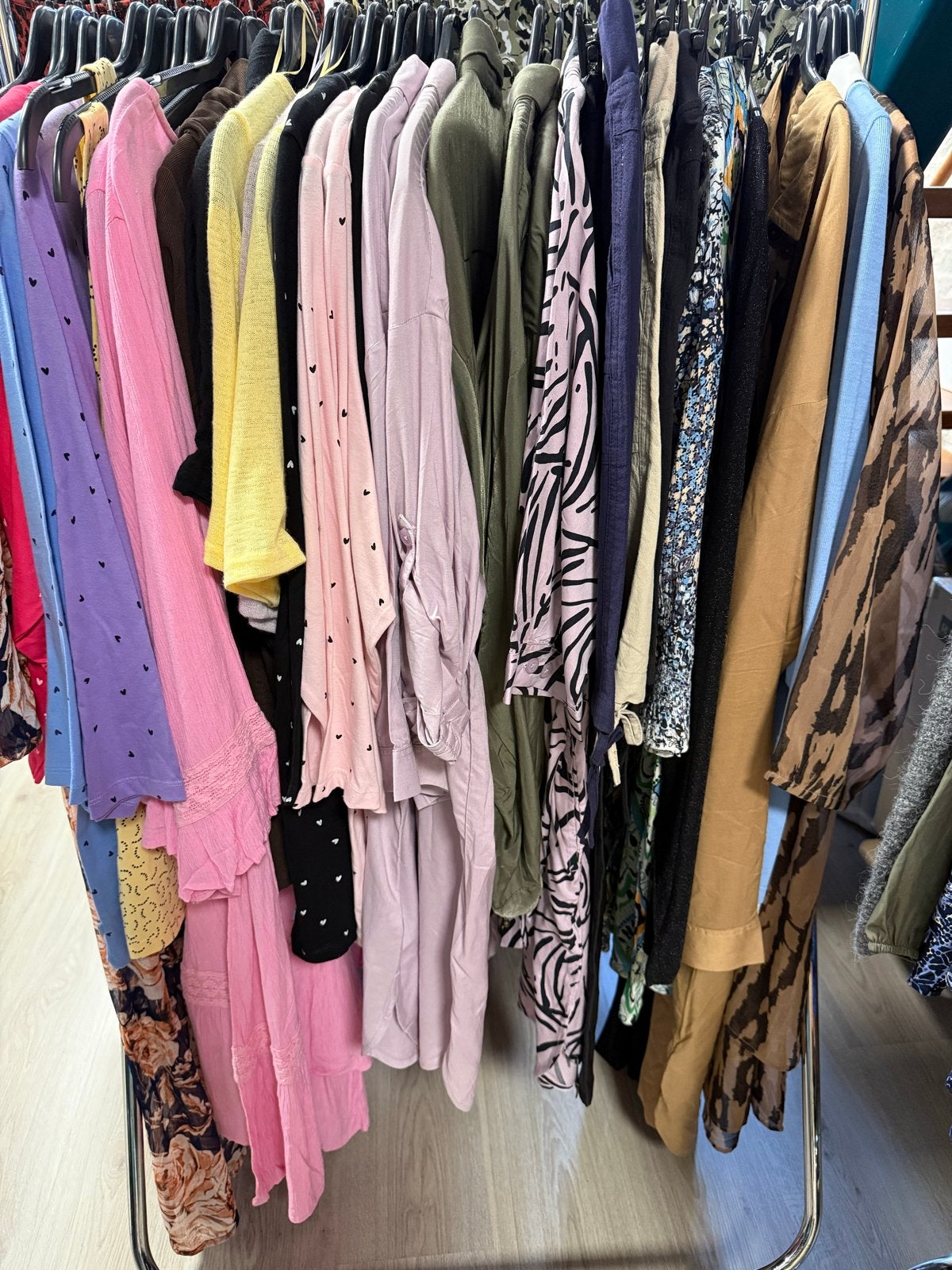 Partij Zhenzi Dameskleding - 39 stuks Nieuw maat 42 tm 52, Kleding | Dames, Zhenzi, Zhenzi, Maat 42/44 (L), Nieuw