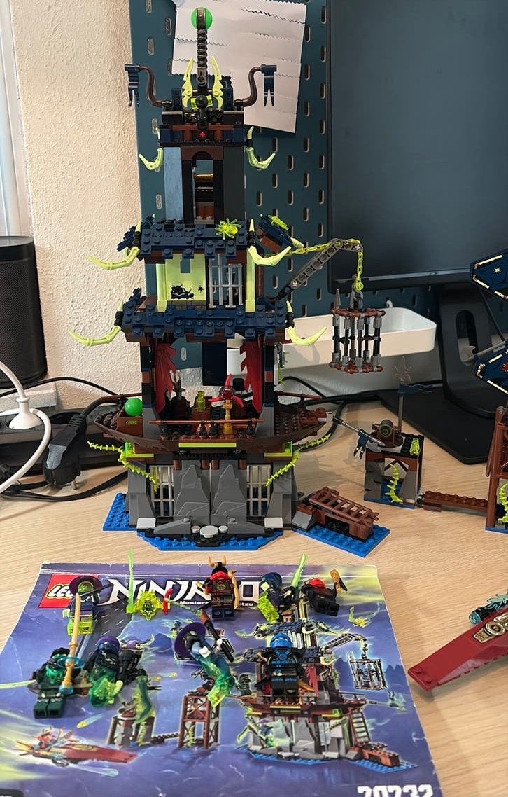 Lego Ninjago 70732 city of stiix volledig compleet, Kinderen en Baby's, Speelgoed | Duplo en Lego, Ophalen of Verzenden, Zo goed als nieuw
