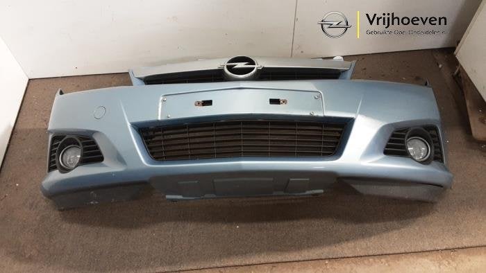 Voorbumper van een Opel Tigra (Tigra 00-) (Z21C), Gebruikt, -, -, Opel